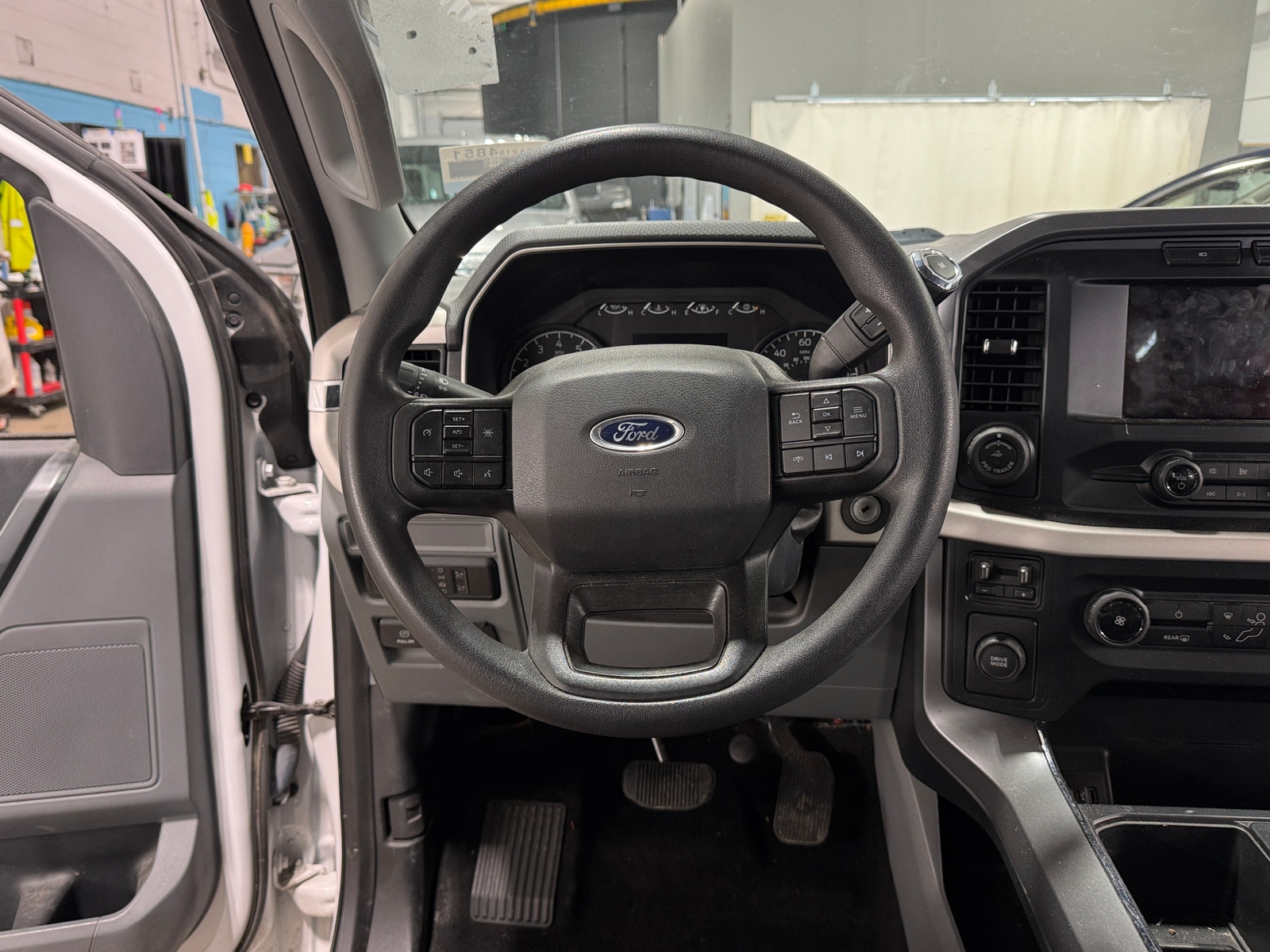 Thumbnail: 2021 Ford Econoline - 5