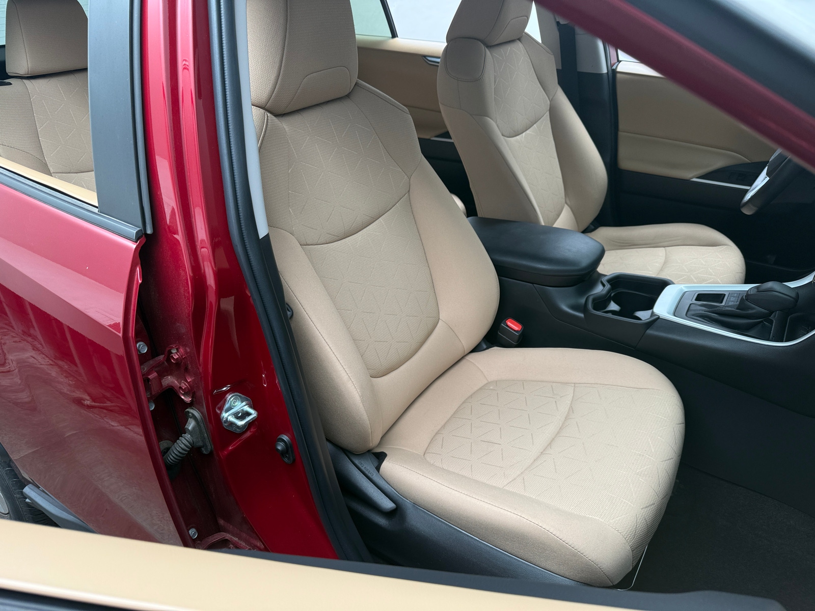 Thumbnail: 2021 Toyota RAV4 - 2
