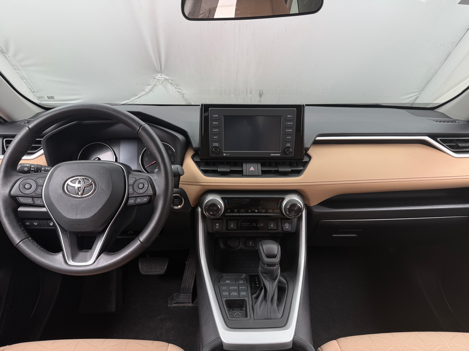 Thumbnail: 2021 Toyota RAV4 - 3