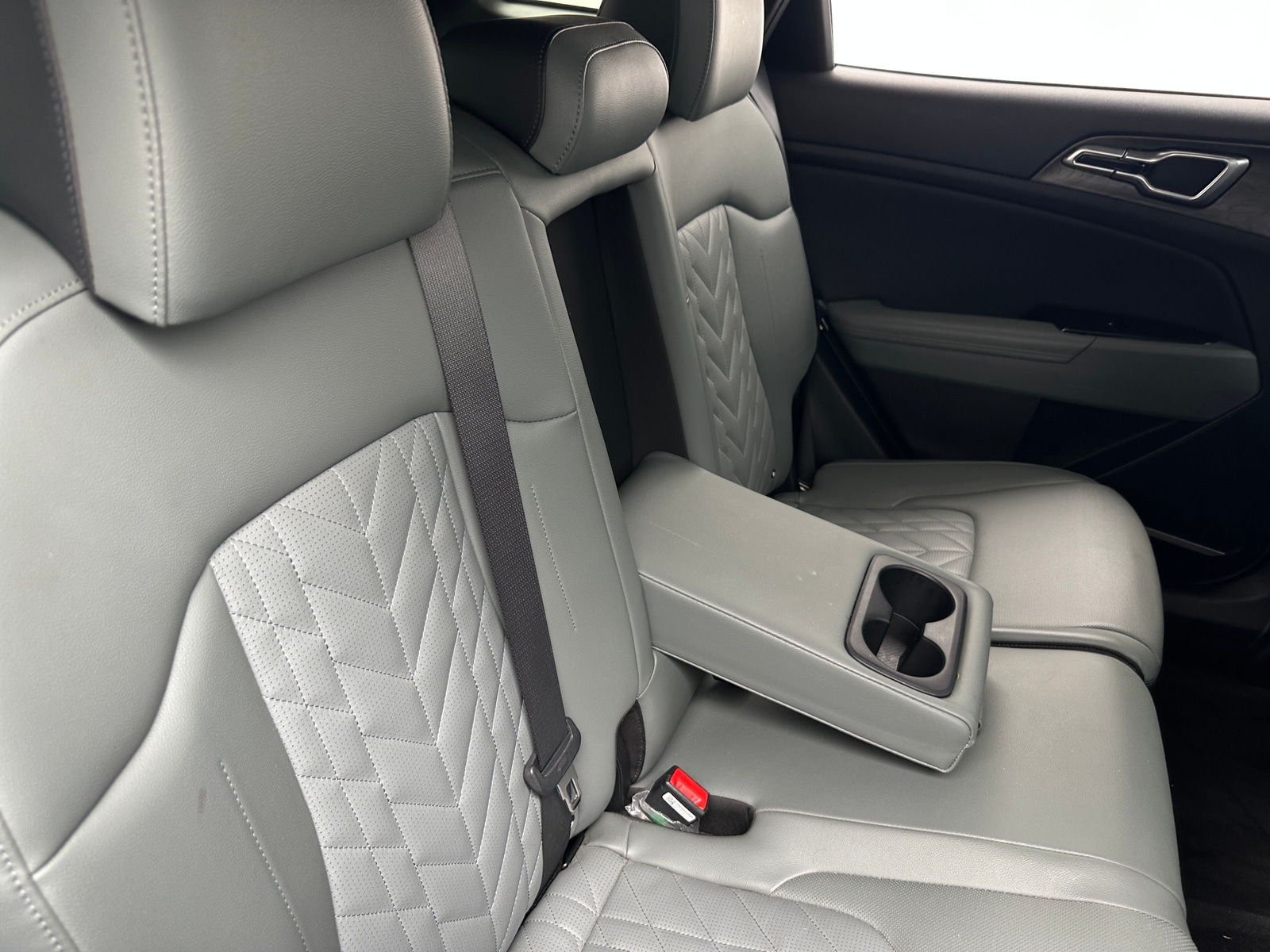 Thumbnail: 2023 Kia Sportage - 5