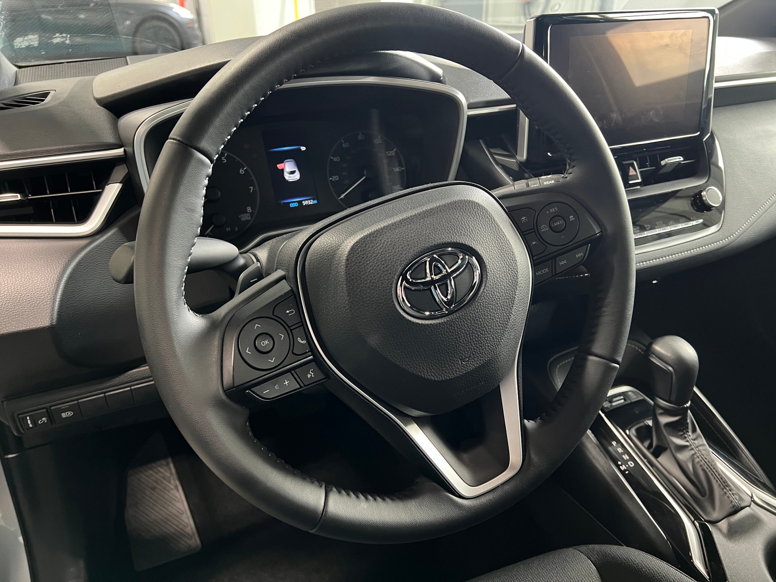 Thumbnail: 2025 Toyota Corolla - 5