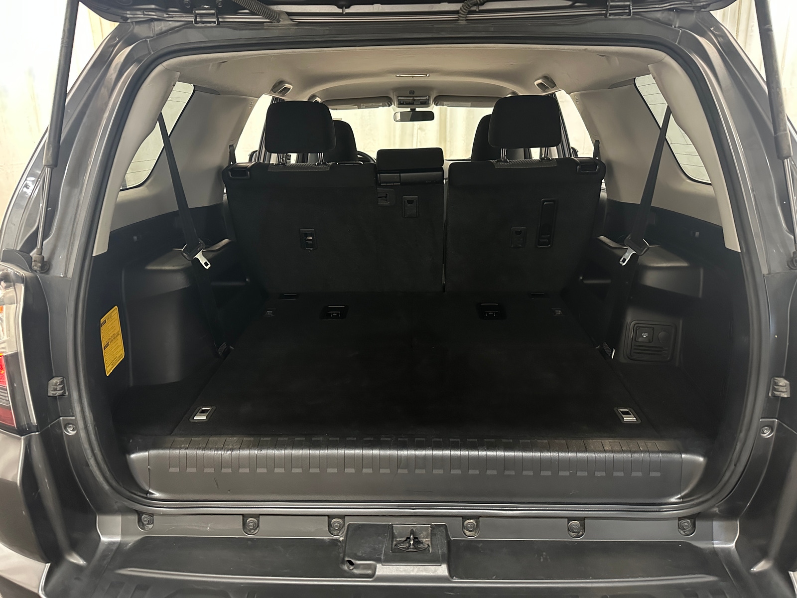 Thumbnail: 2019 Toyota 4Runner - 7