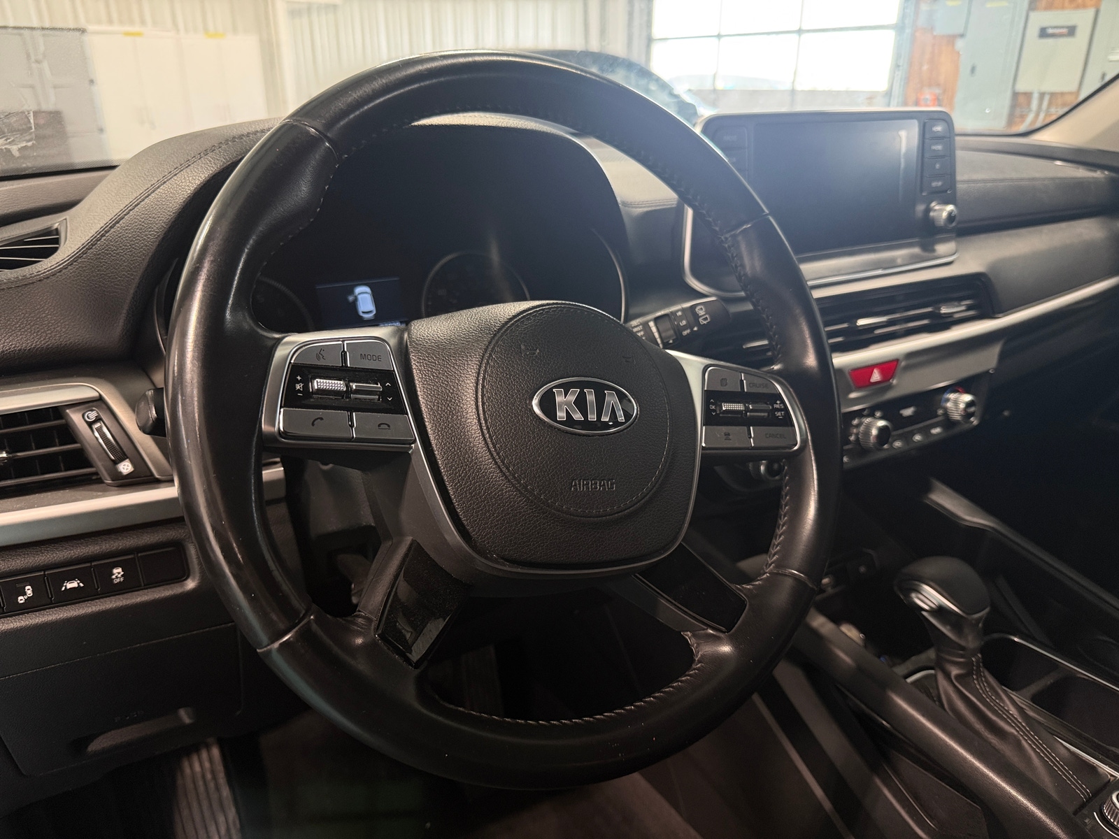 Thumbnail: 2020 Kia Telluride - 4