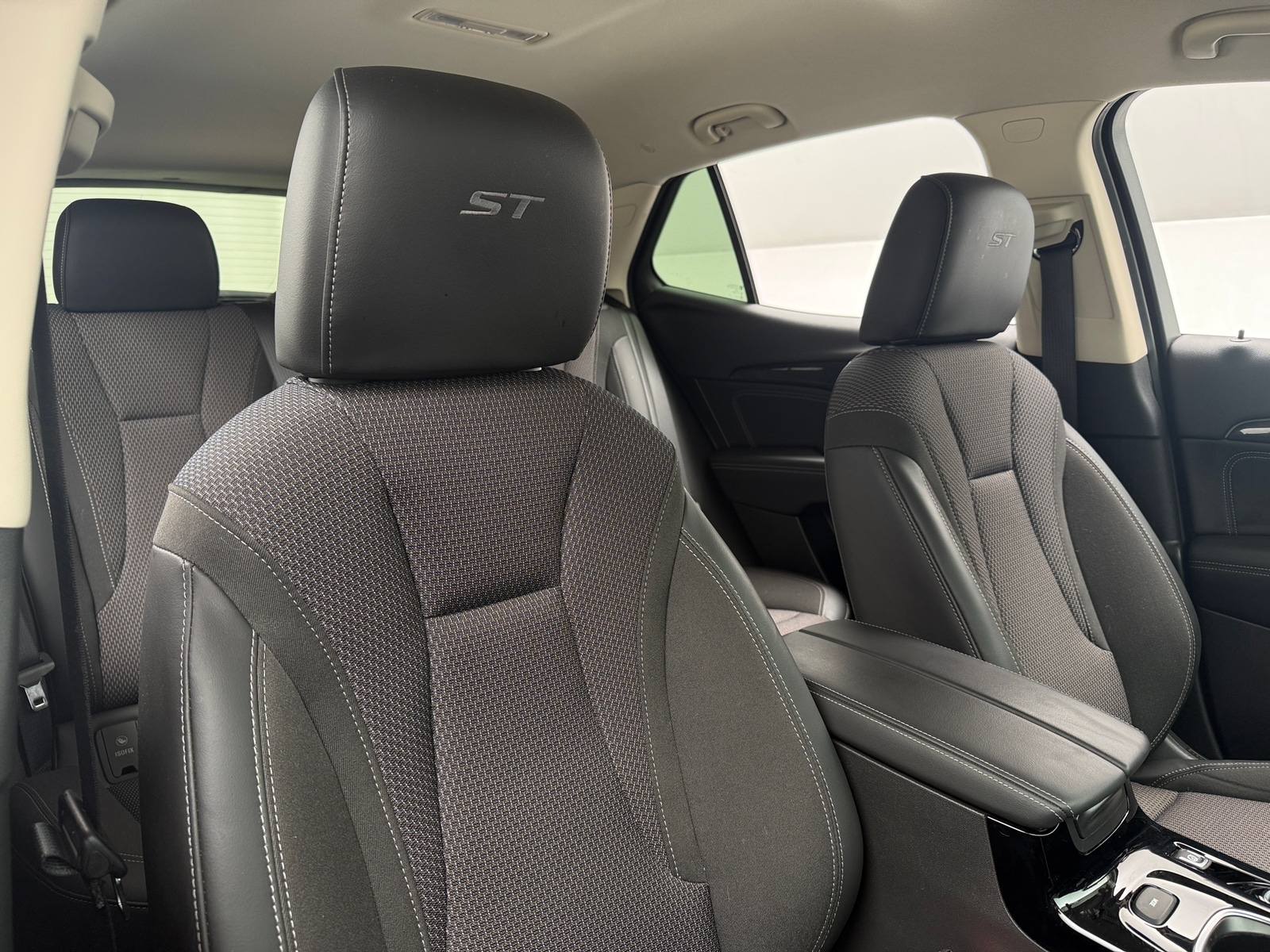 Thumbnail: 2023 Buick Envision - 2