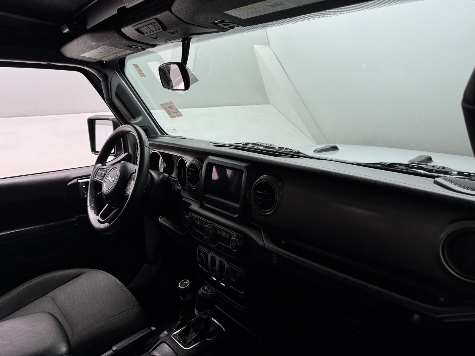 Thumbnail: 2022 Jeep Wrangler - 3