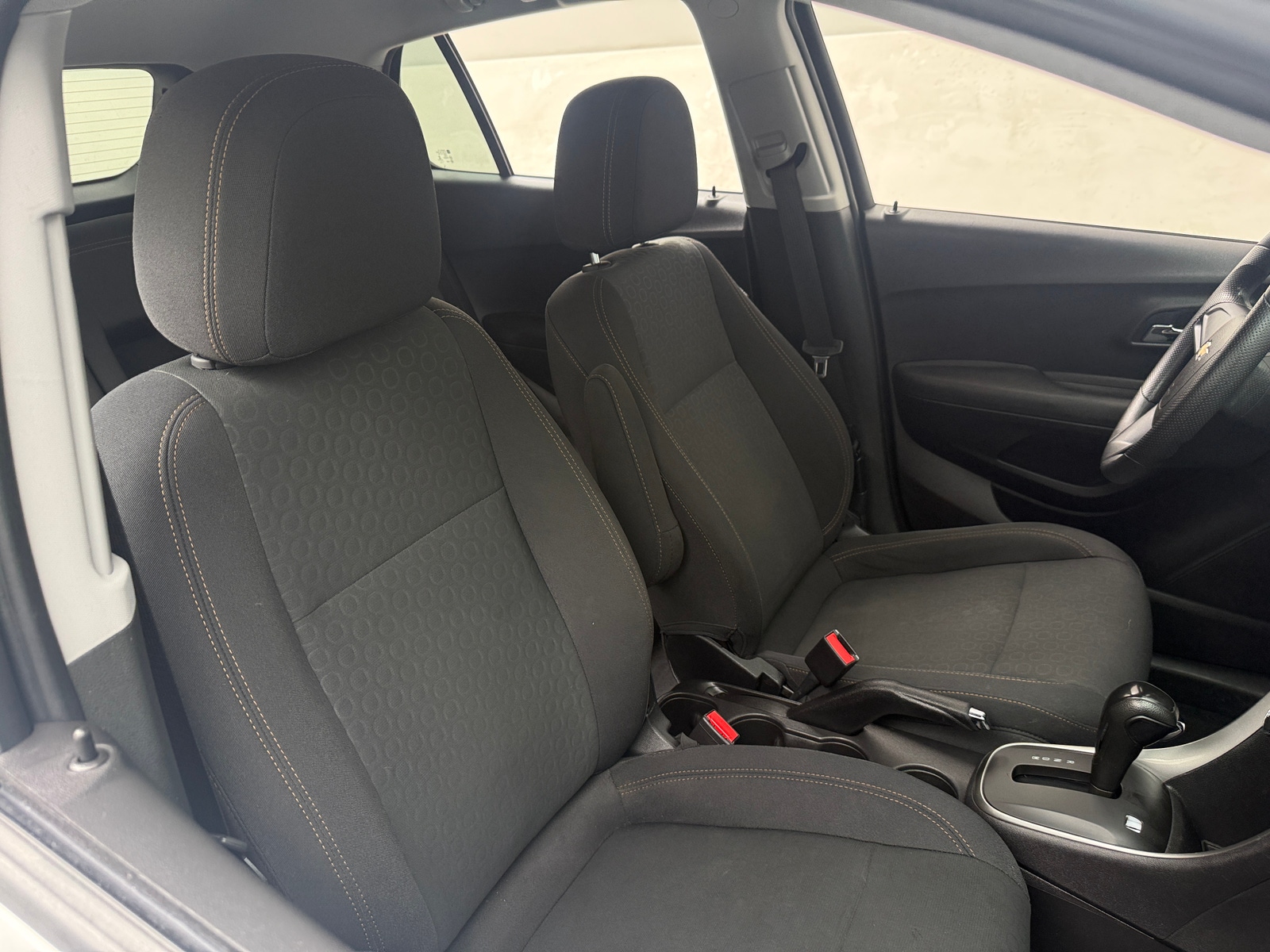 Thumbnail: 2018 Chevrolet Trax - 2