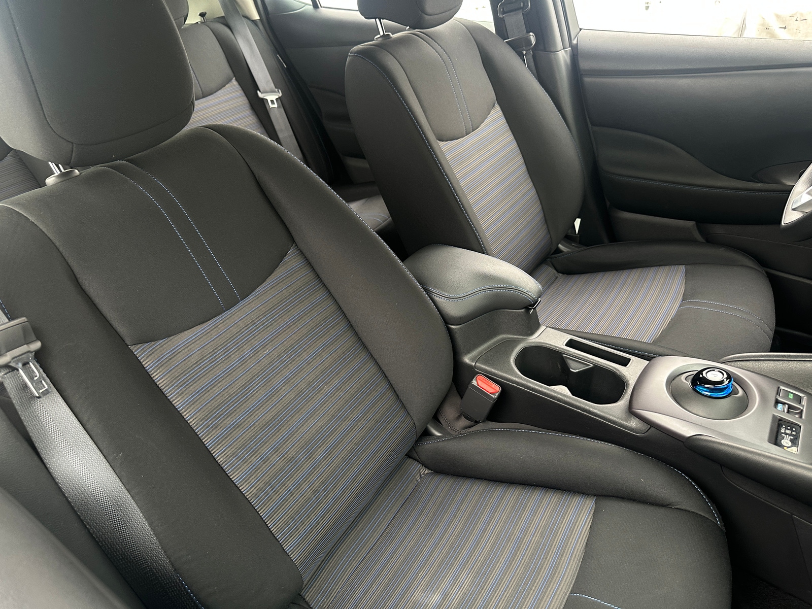 Thumbnail: 2023 Nissan Leaf - 2