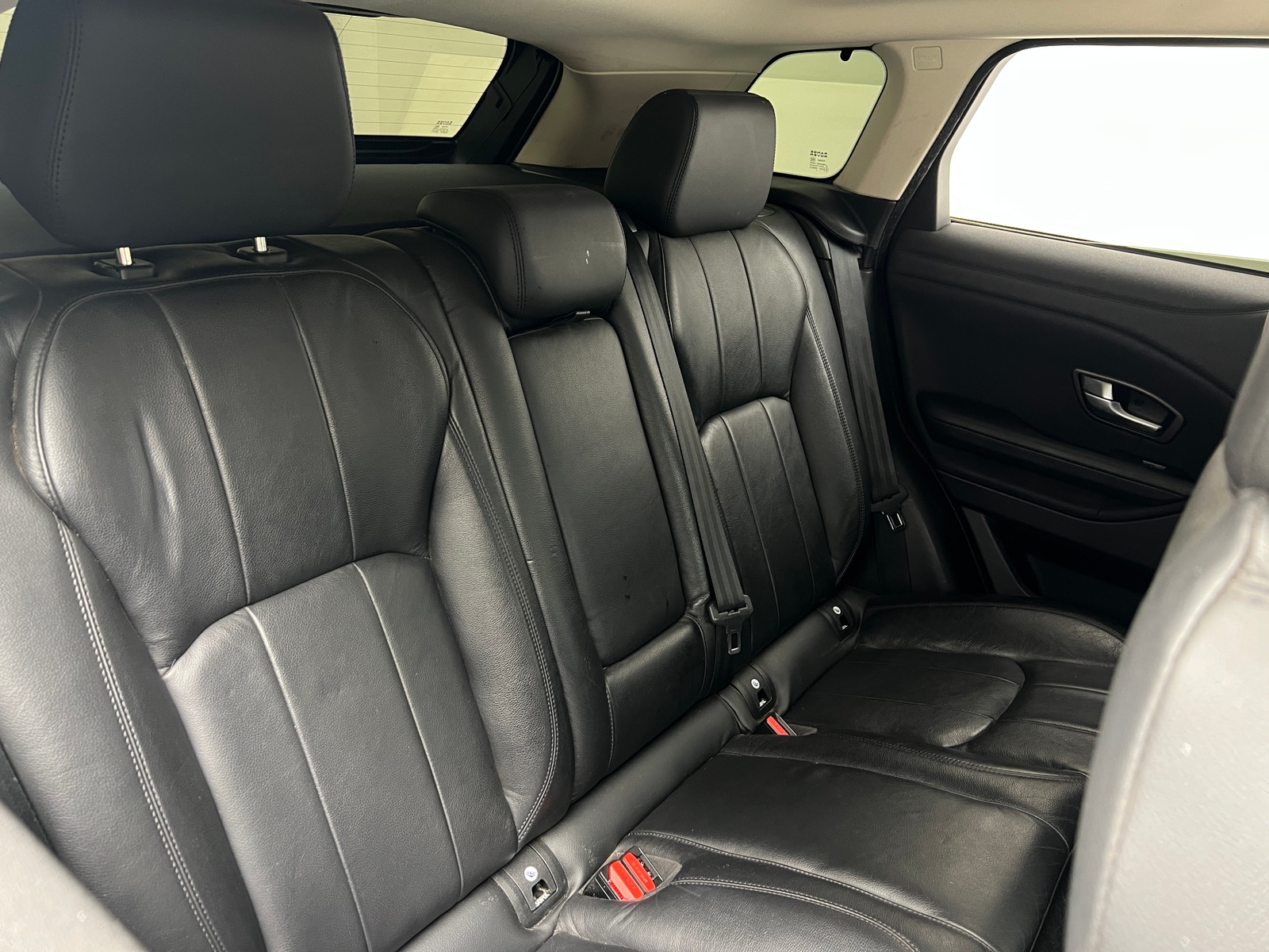 Thumbnail: 2016 Land Rover Range Rover Evoque - 5