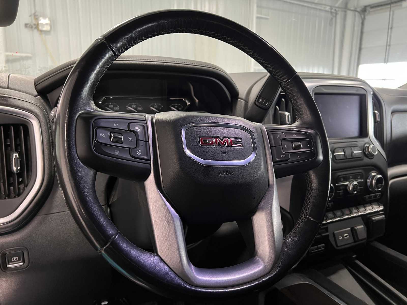 Thumbnail: 2022 GMC Sierra 1500 - 4