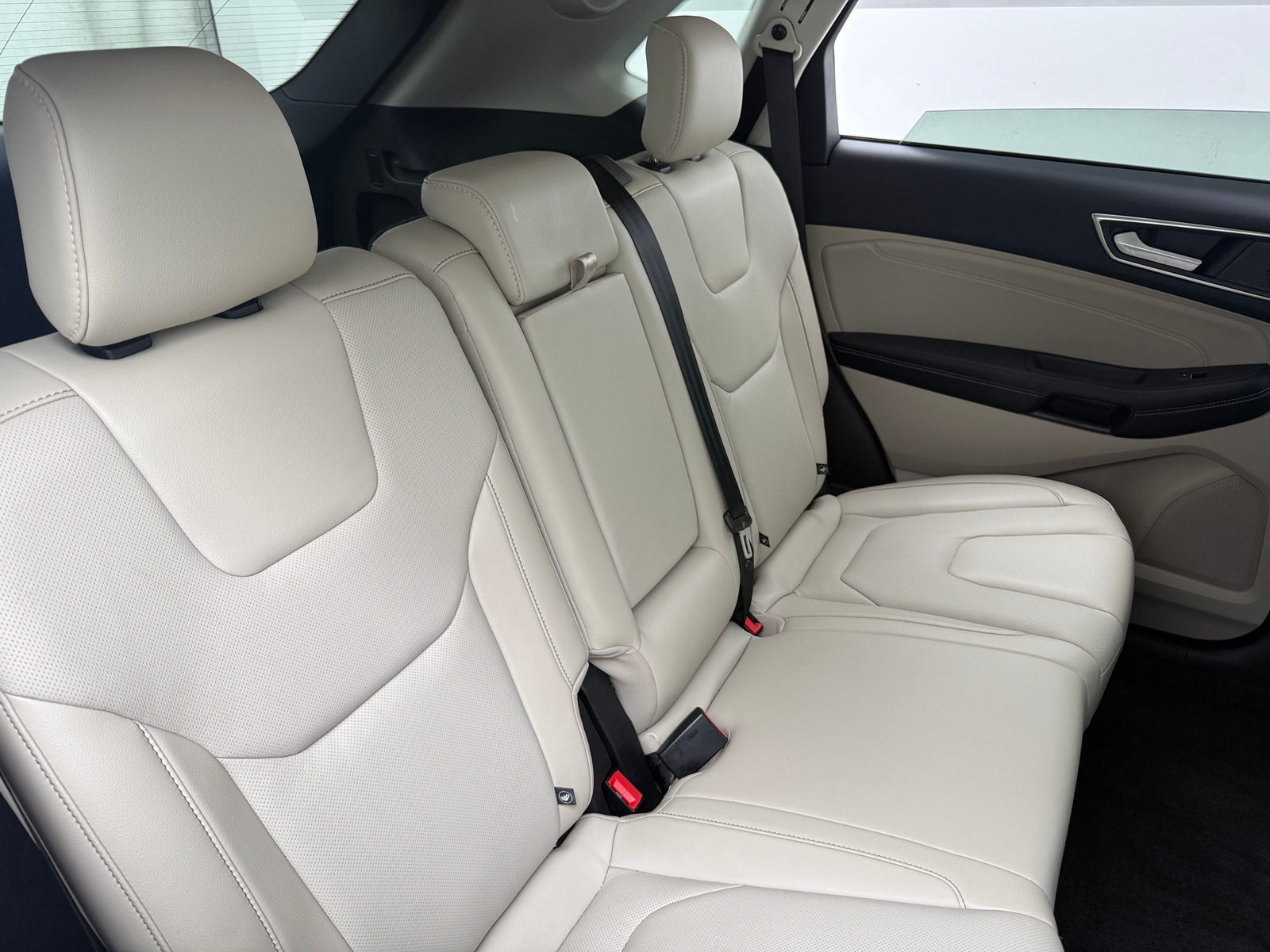 Thumbnail: 2021 Ford Edge - 5