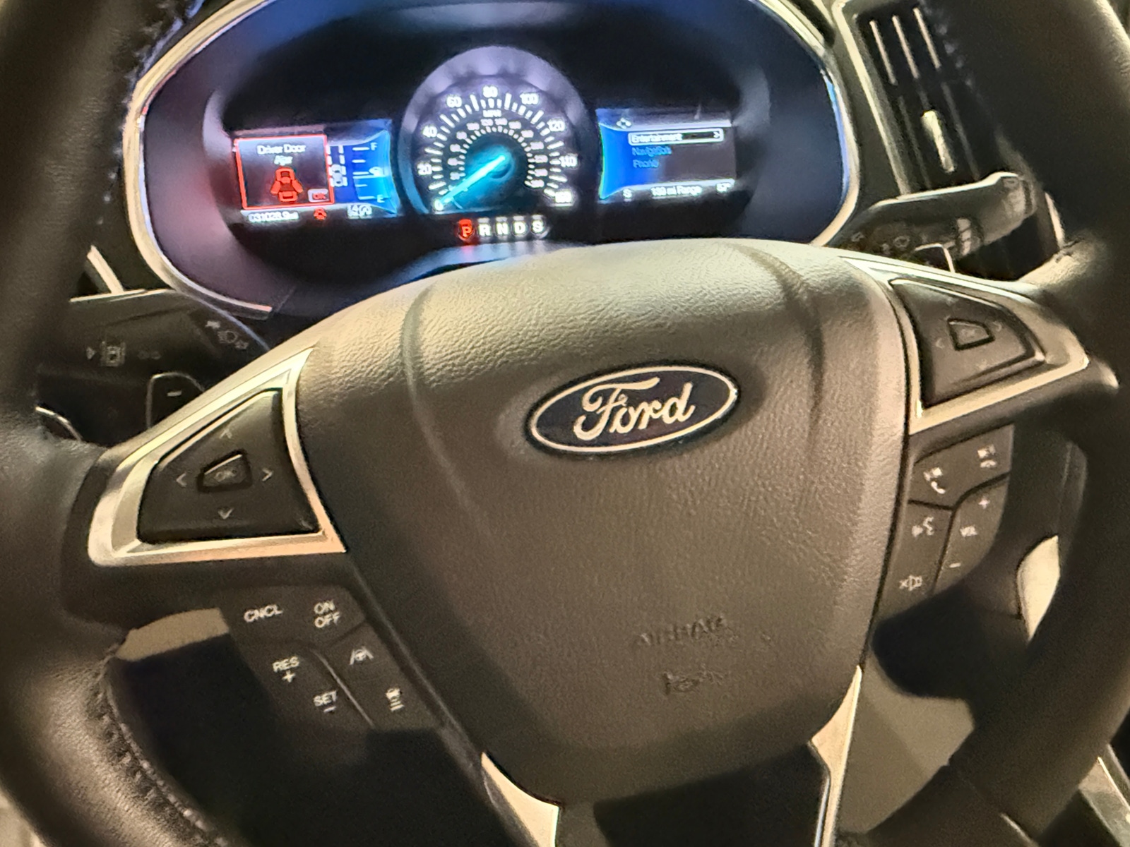 Thumbnail: 2021 Ford Edge - 4