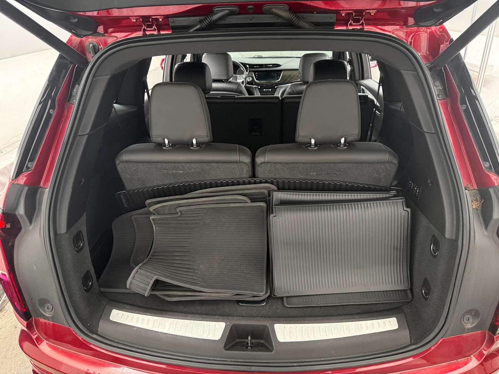 Thumbnail: 2020 Cadillac XT6 - 6