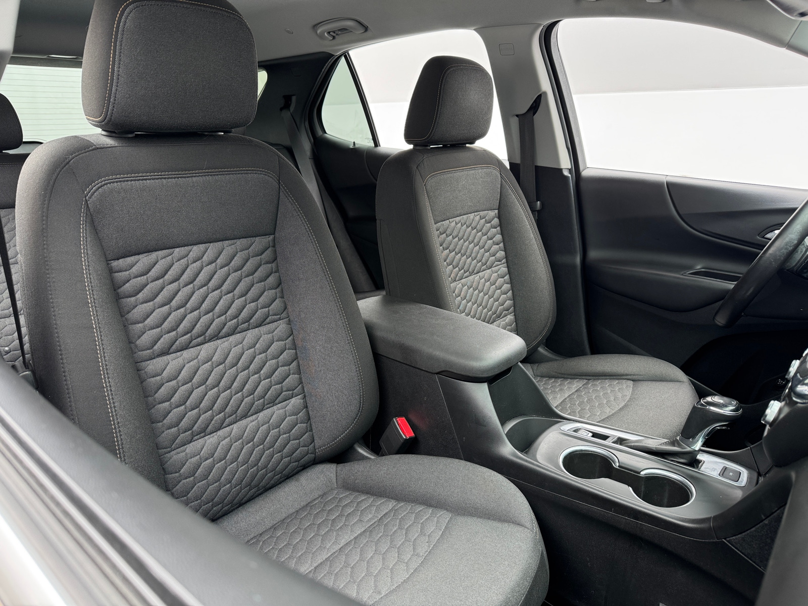 Thumbnail: 2018 Chevrolet Equinox - 2