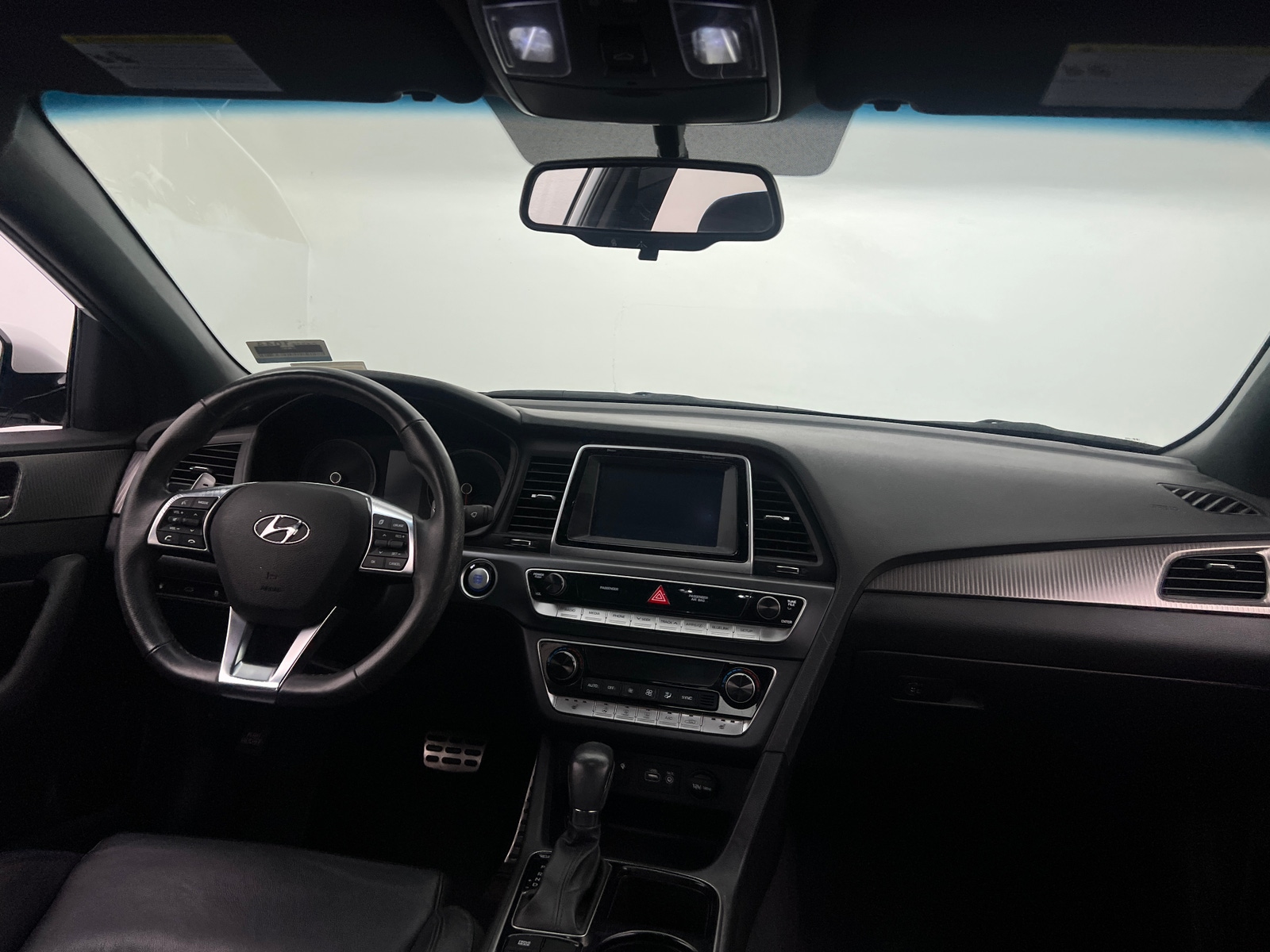 Thumbnail: 2018 Hyundai Sonata - 3