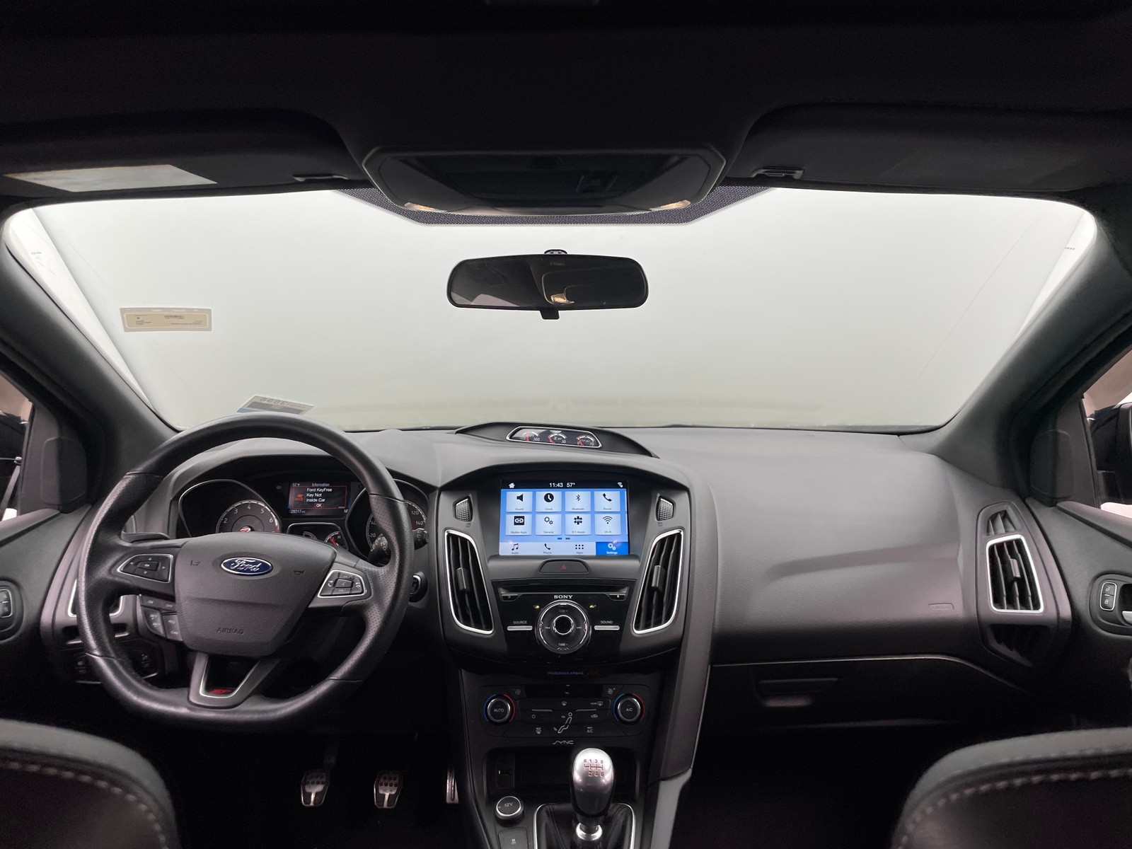Thumbnail: 2017 Ford Focus - 3