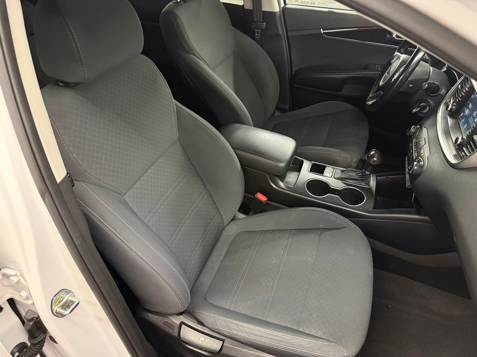 Thumbnail: 2018 Kia Sorento - 2