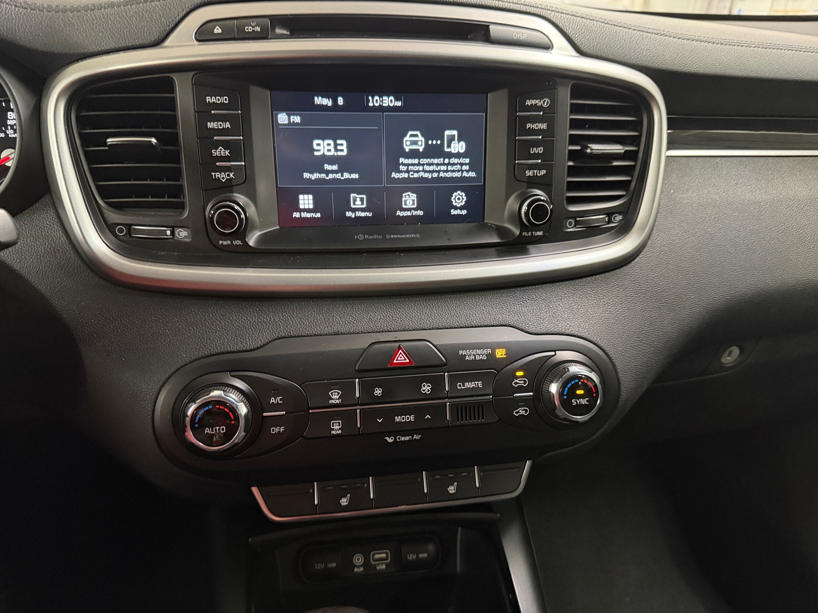 Thumbnail: 2018 Kia Sorento - 4