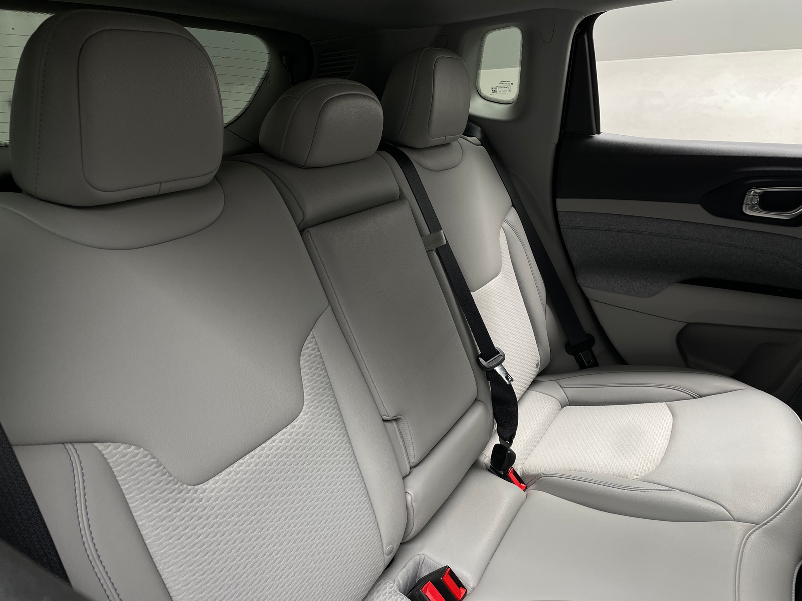 Thumbnail: 2022 Jeep Compass - 6