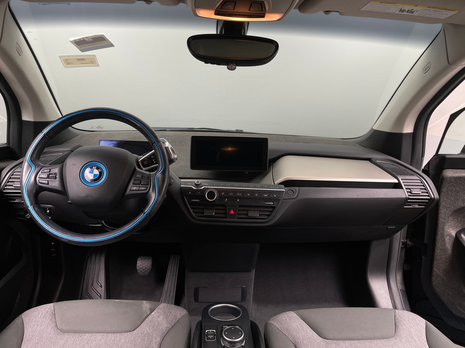Thumbnail: 2016 BMW i3 - 3