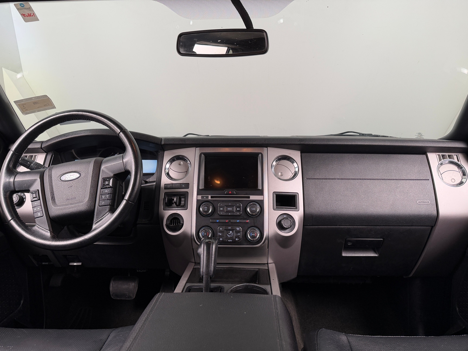 Thumbnail: 2017 Ford Expedition - 3