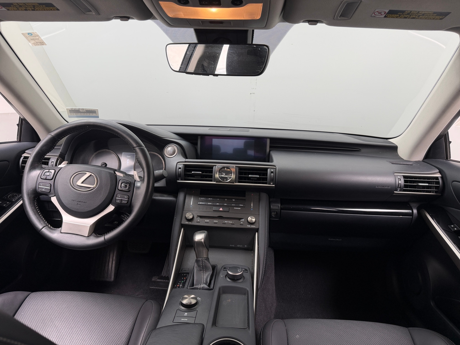 Thumbnail: 2019 Lexus IS - 2