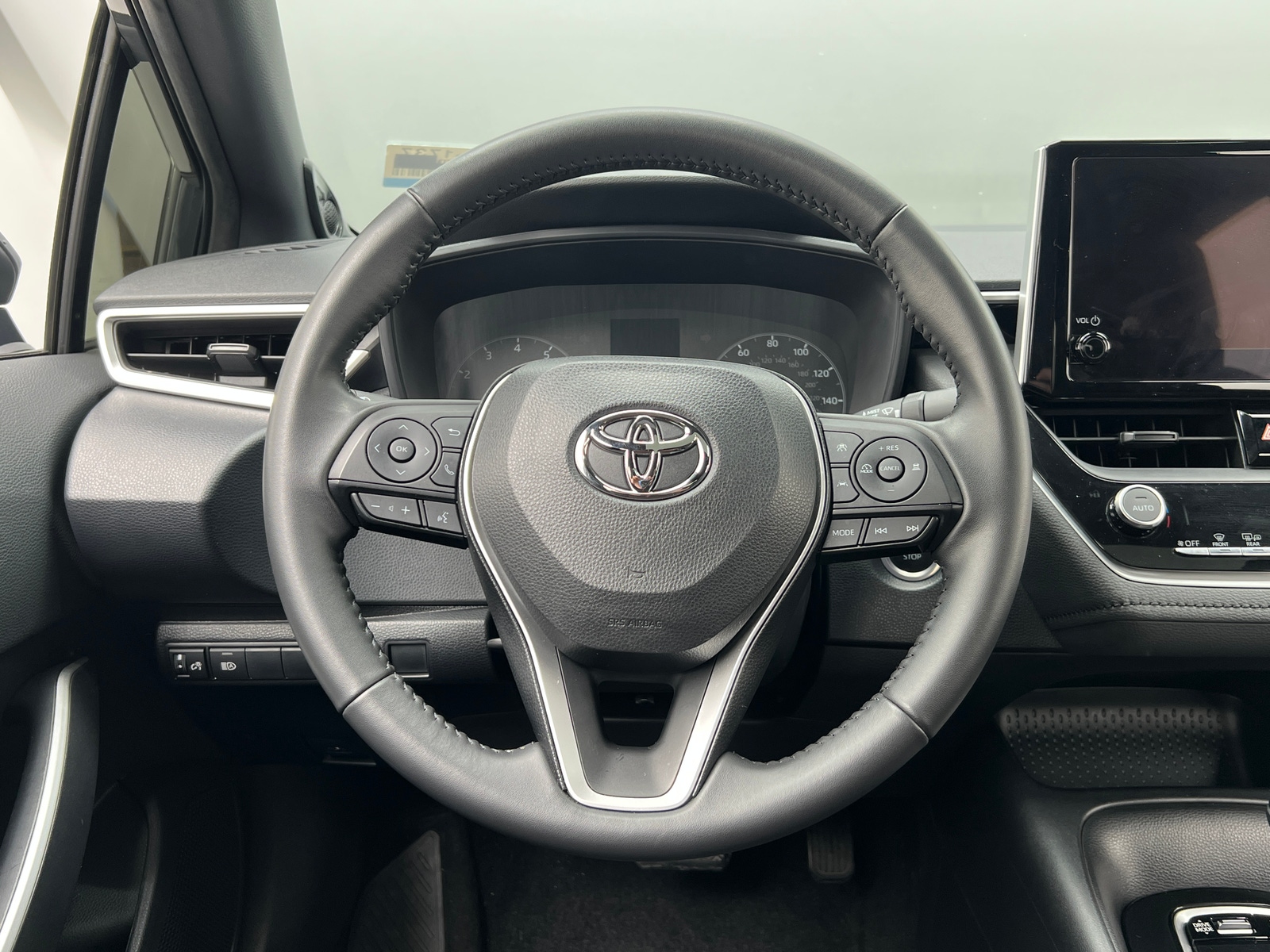 Thumbnail: 2023 Toyota Corolla - 5