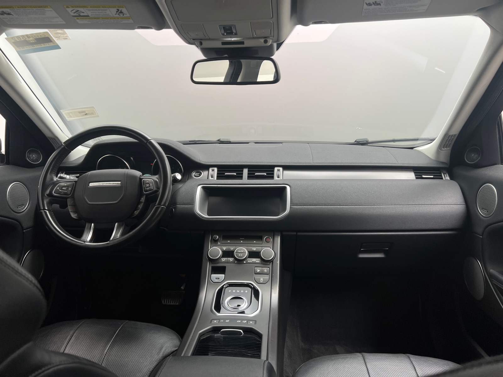 Thumbnail: 2018 Land Rover Range Rover Evoque - 2