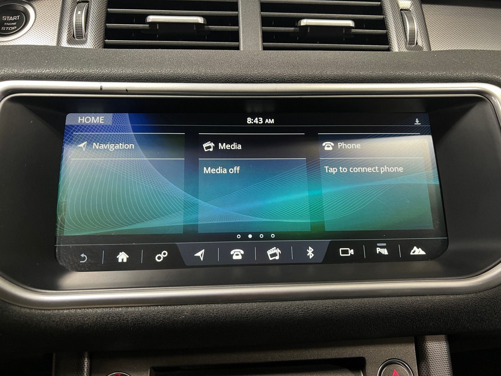 Thumbnail: 2018 Land Rover Range Rover Evoque - 3
