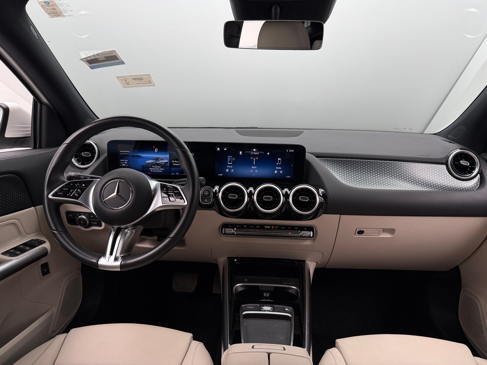 Thumbnail: 2025 Mercedes-Benz GLA - 2