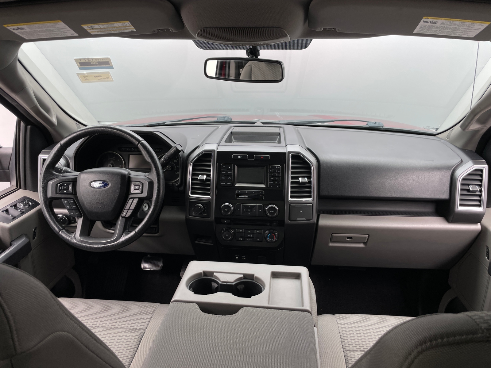Thumbnail: 2015 Ford Econoline - 3