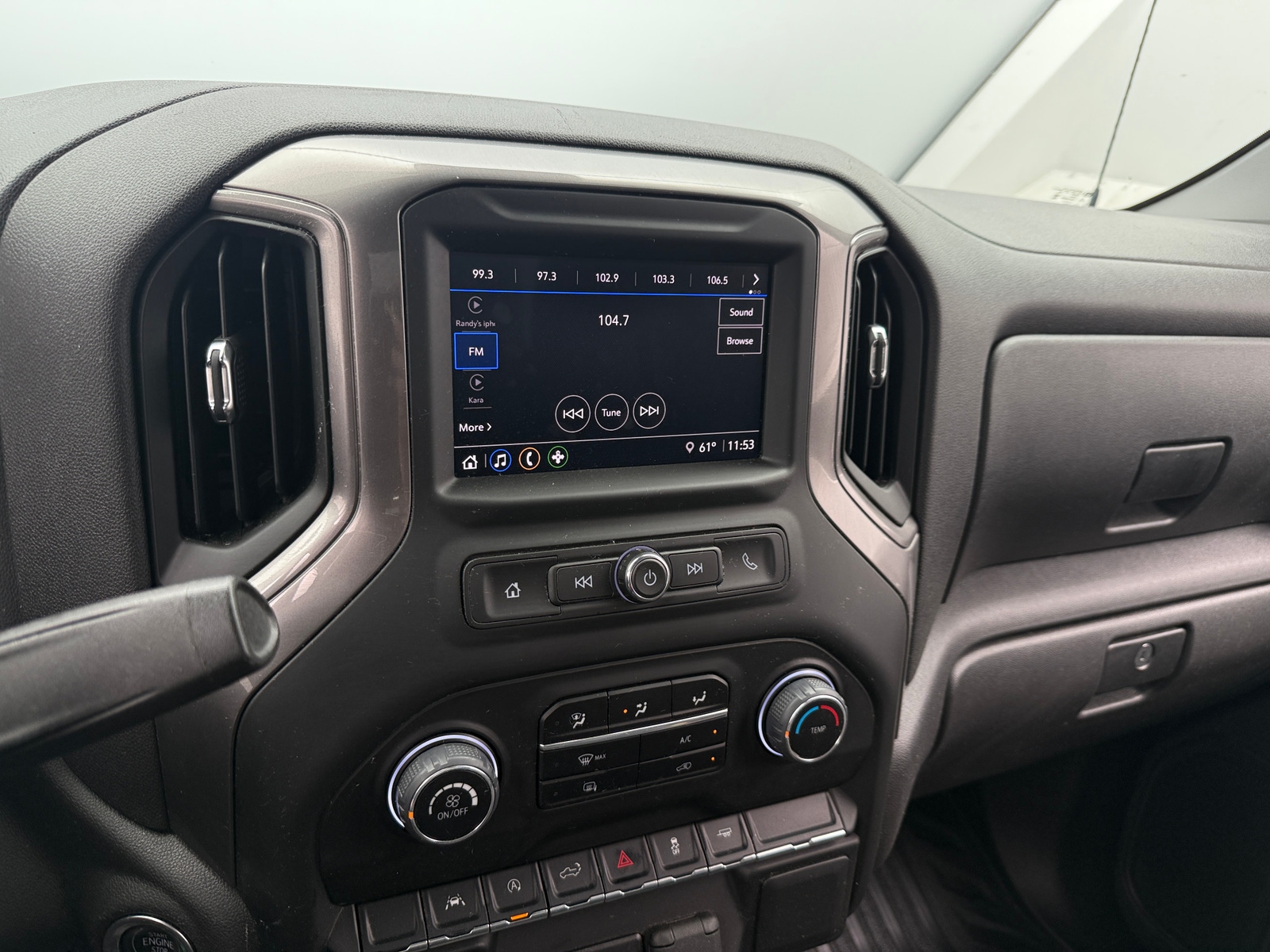 Thumbnail: 2025 Chevrolet Silverado 1500 - 4