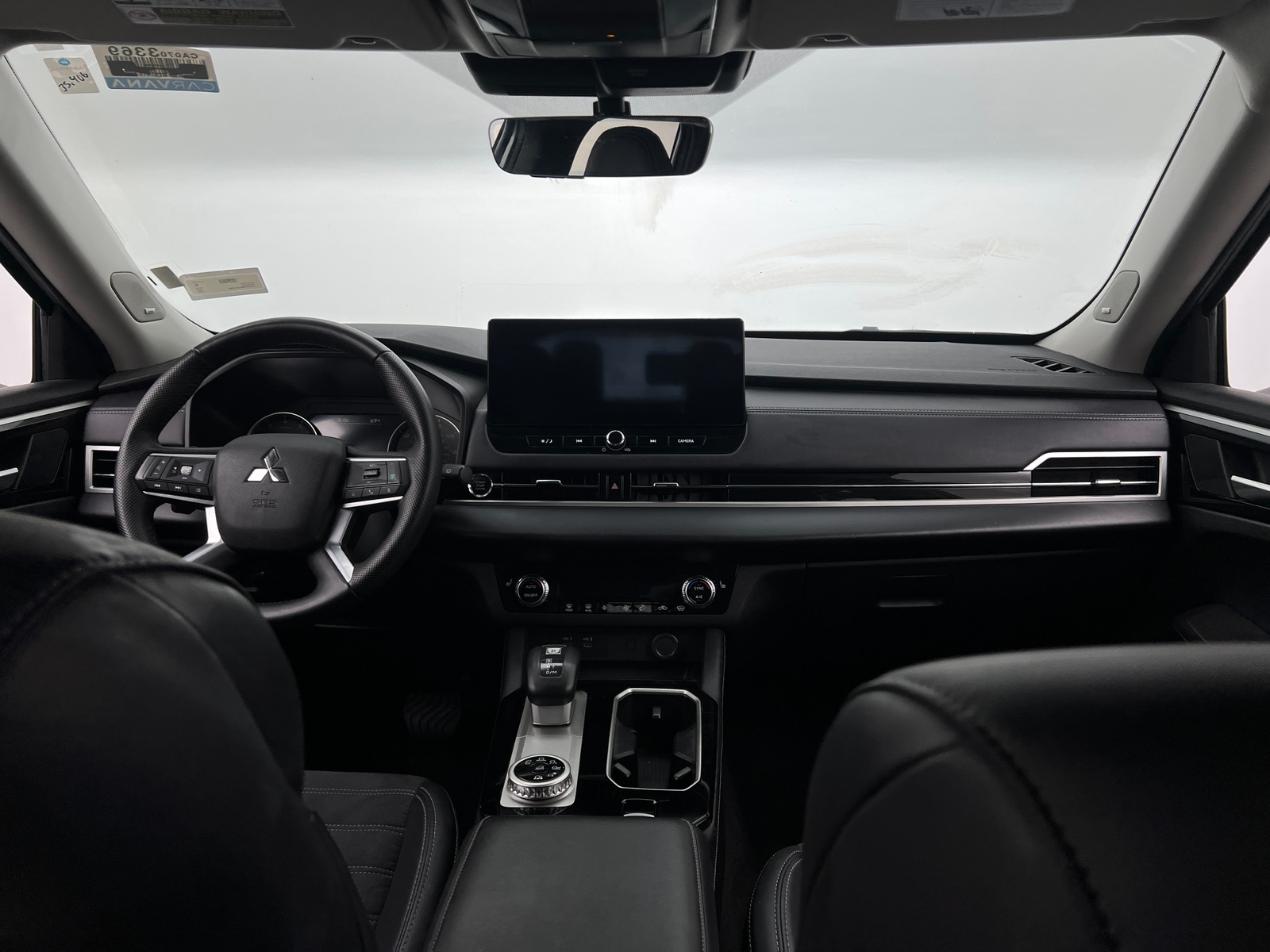 Thumbnail: 2025 Mitsubishi Outlander - 2