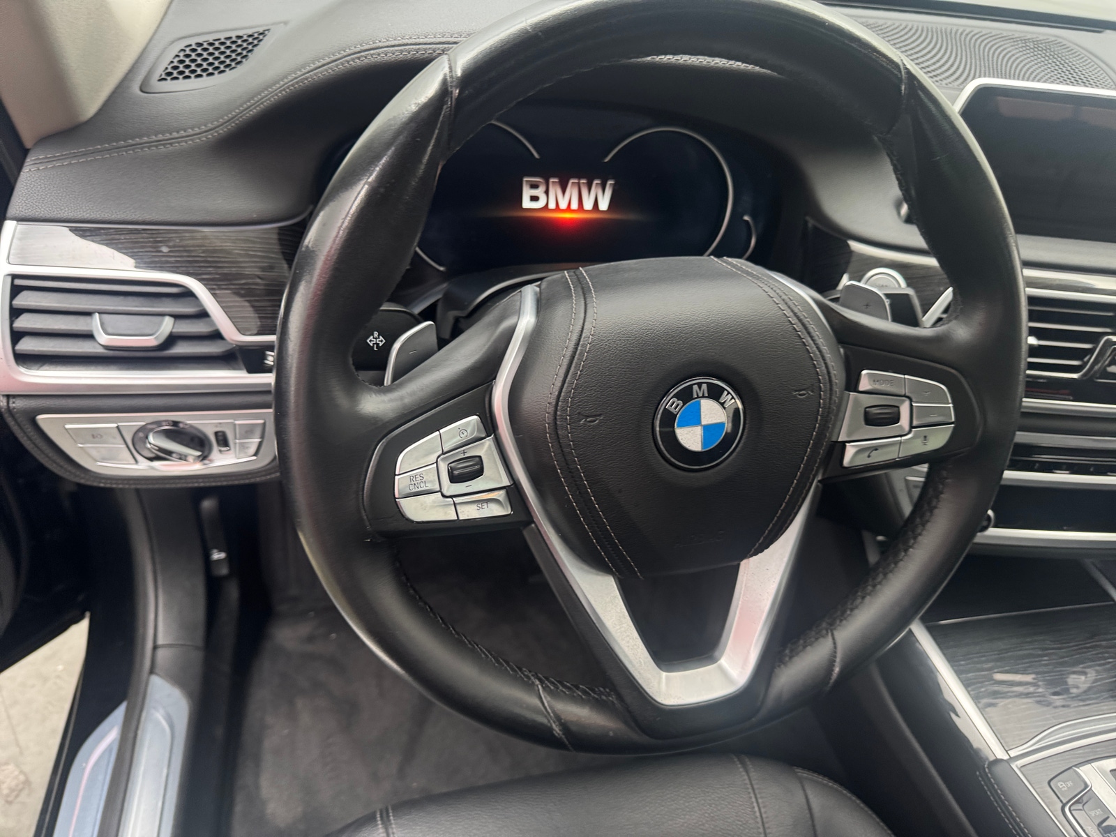 Thumbnail: 2018 BMW 7 Series - 4