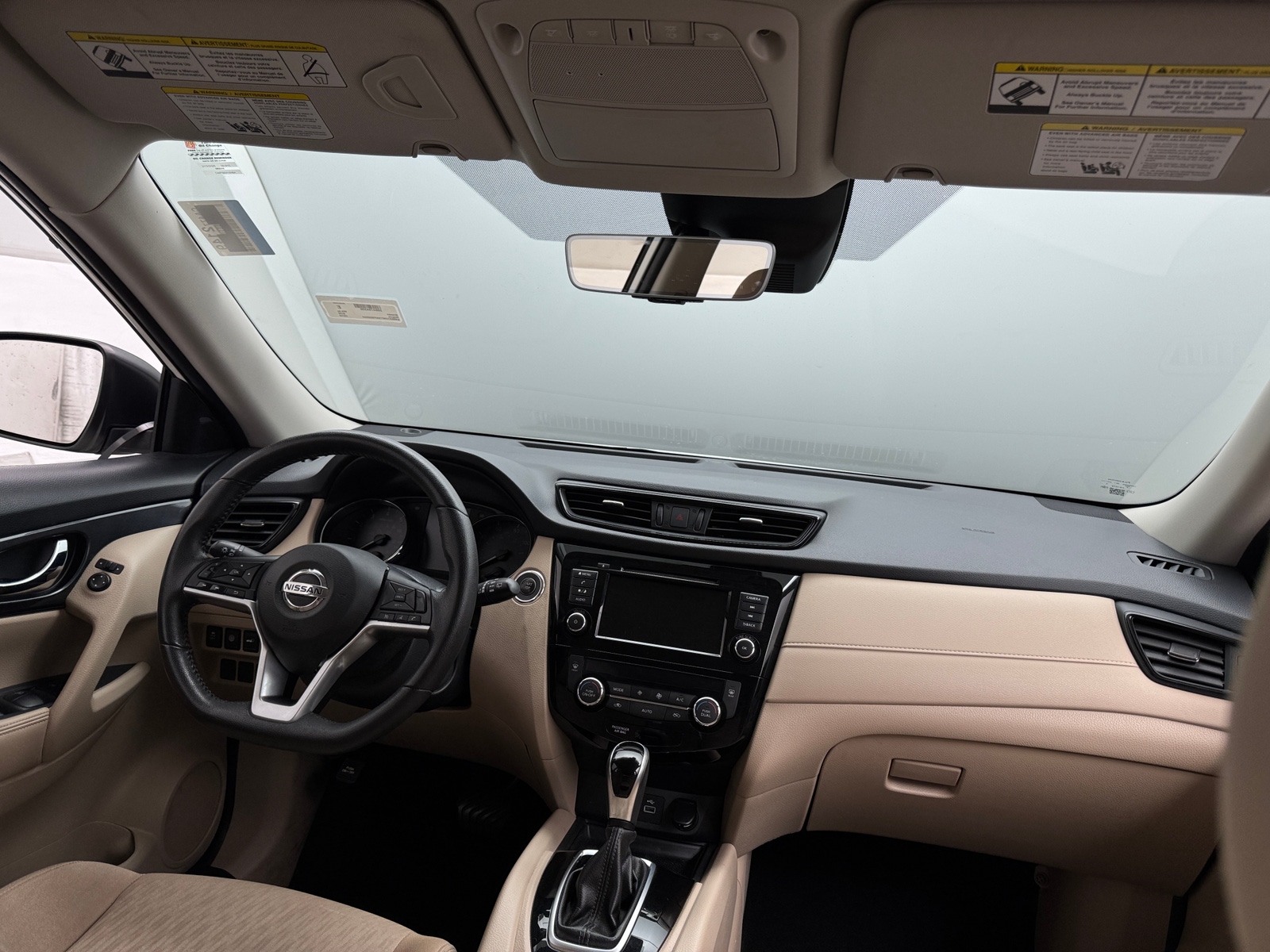 Thumbnail: 2019 Nissan Rogue - 3