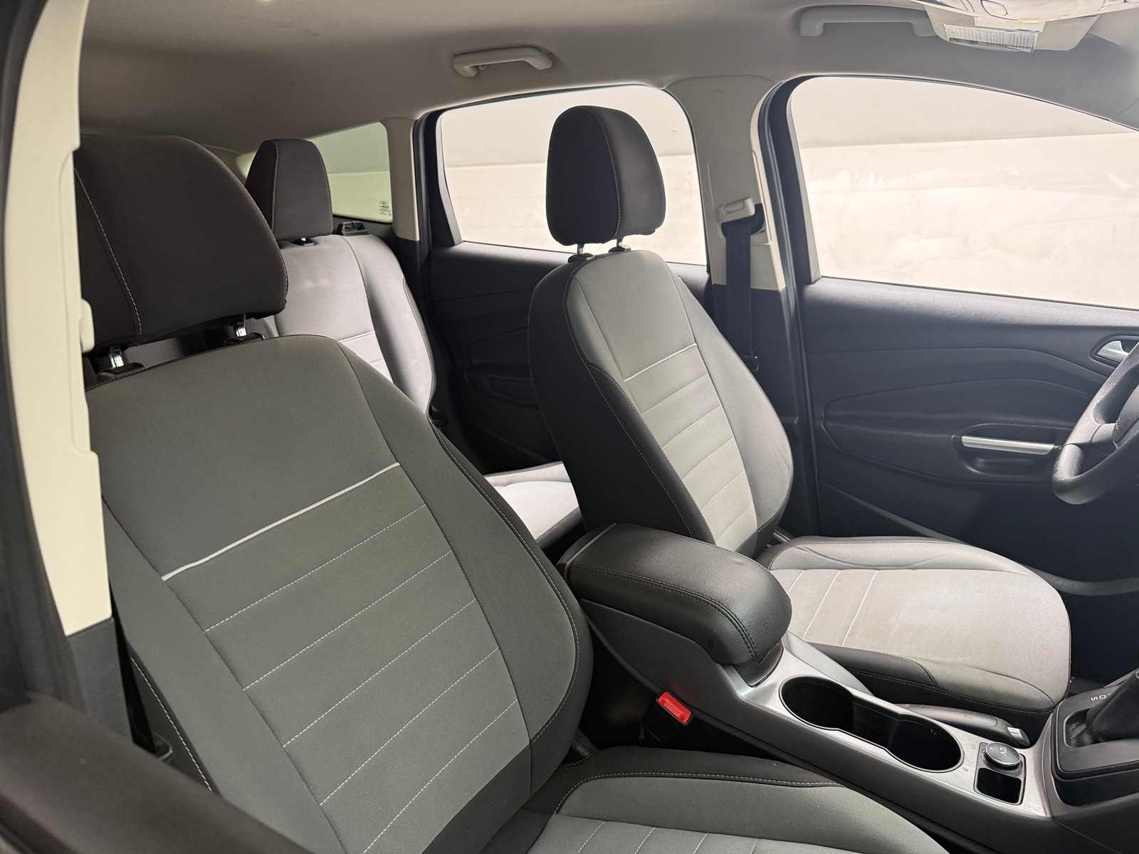 Thumbnail: 2015 Ford Escape - 2