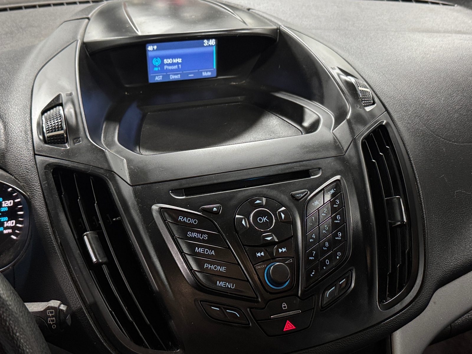 Thumbnail: 2015 Ford Escape - 4