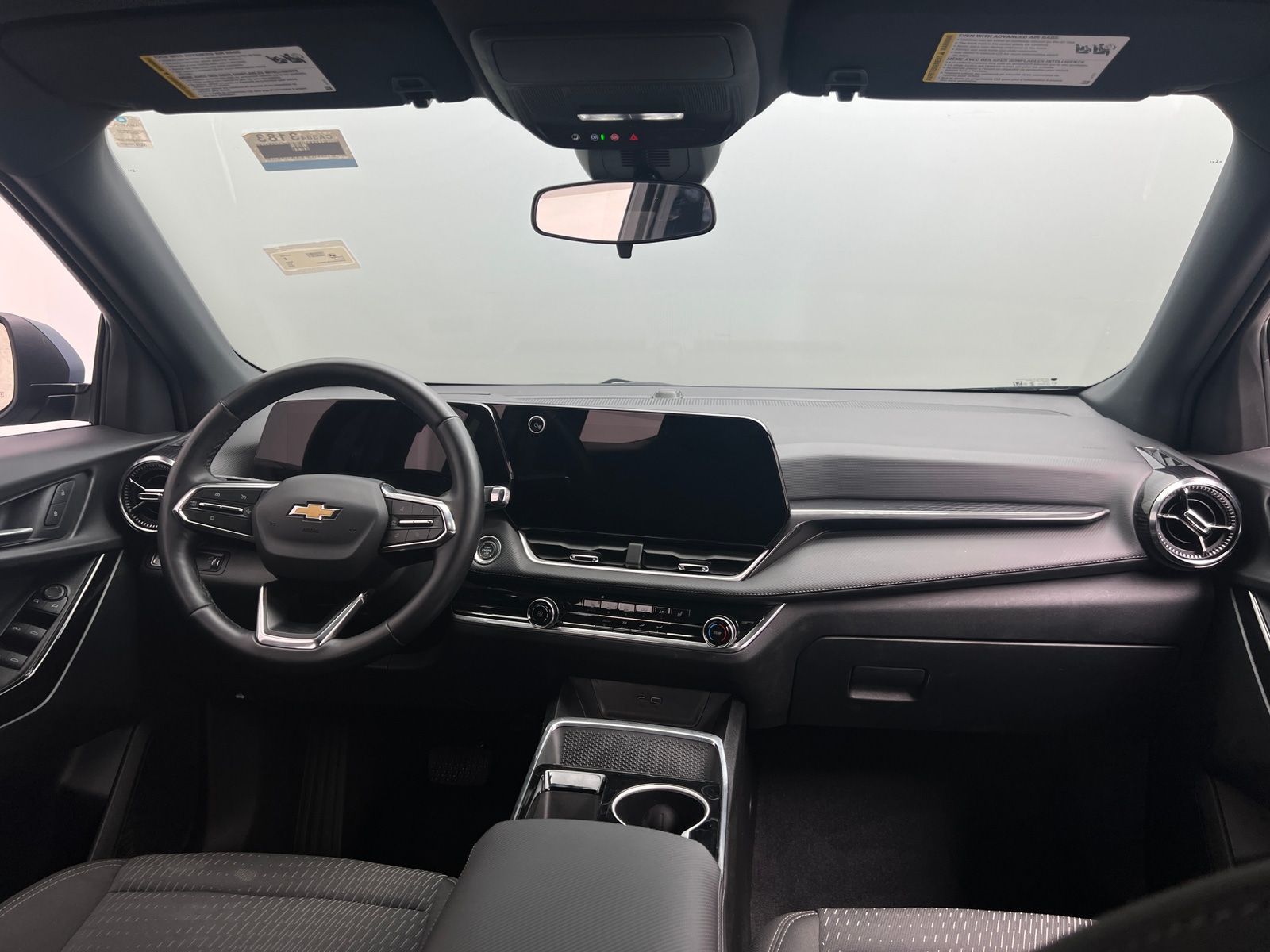 Thumbnail: 2025 Chevrolet Equinox - 3