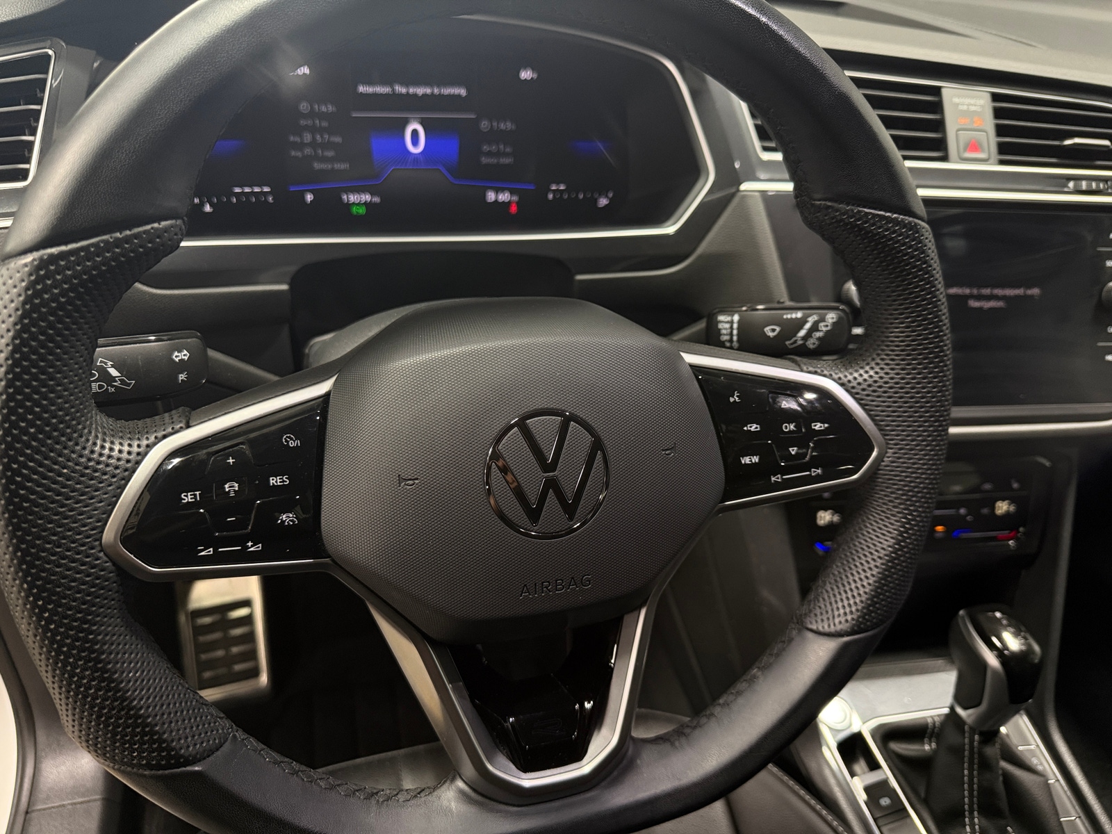 Thumbnail: 2024 Volkswagen Tiguan - 4
