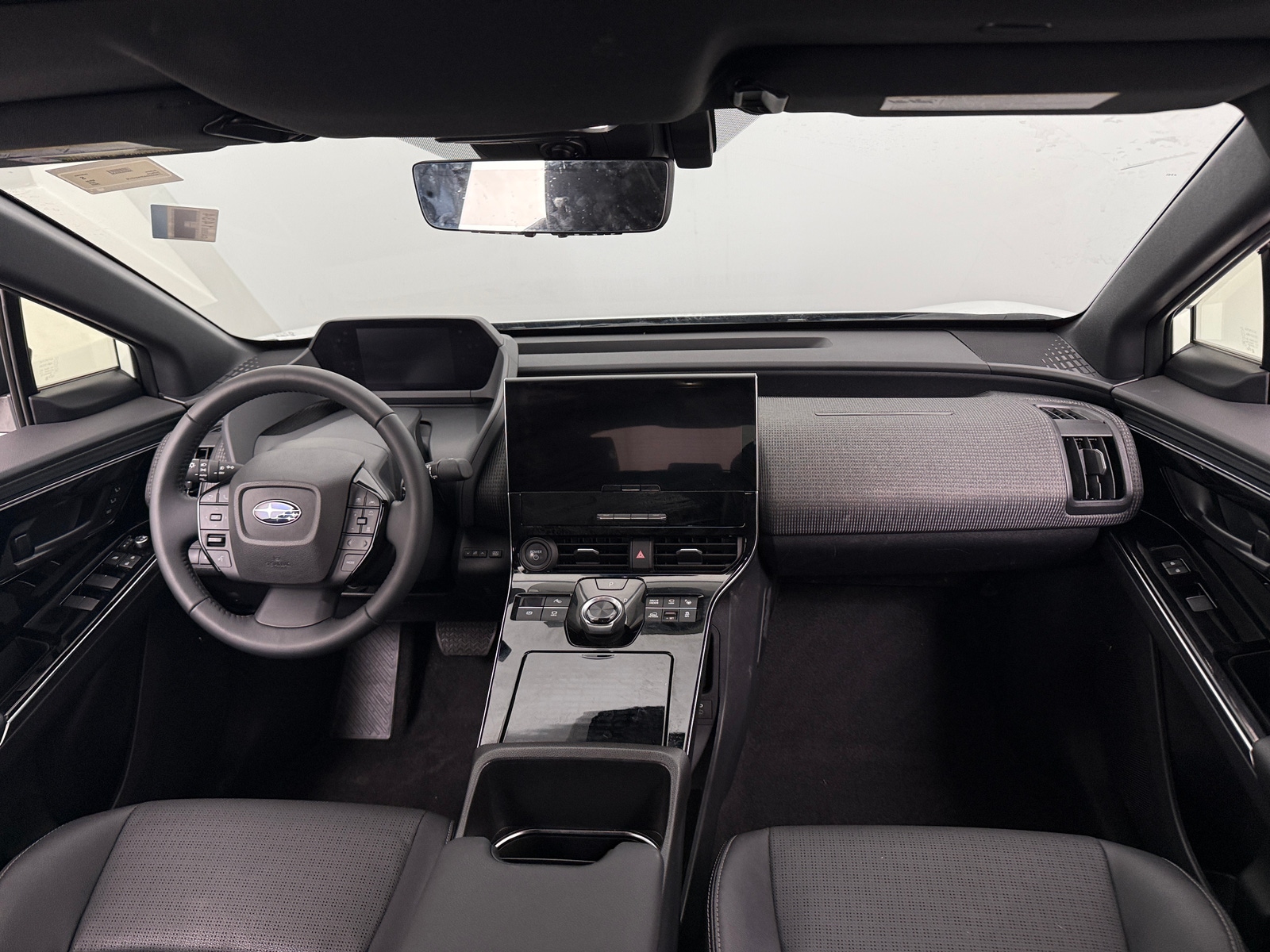 Thumbnail: 2023 Subaru Solterra - 3