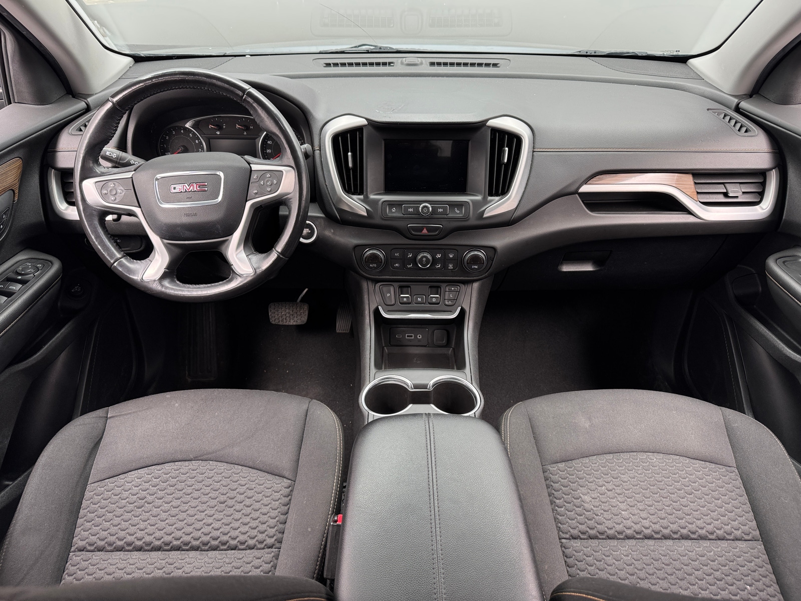 Thumbnail: 2019 GMC Terrain - 3