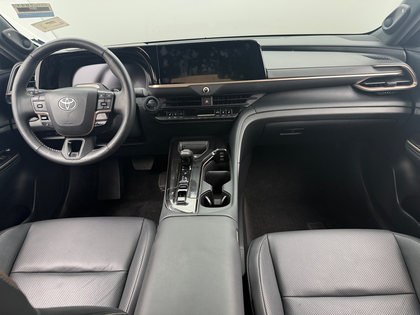 Thumbnail: 2024 Toyota Crown - 2