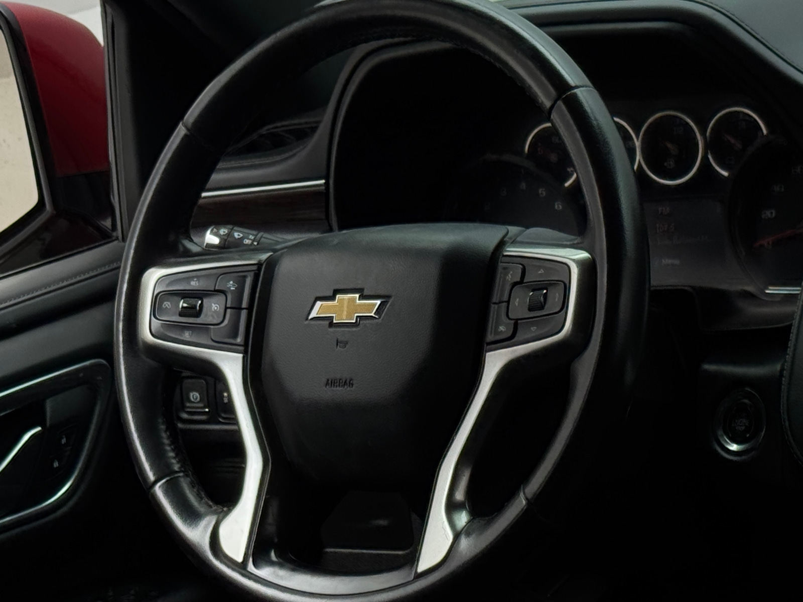 Thumbnail: 2021 Chevrolet Tahoe - 4