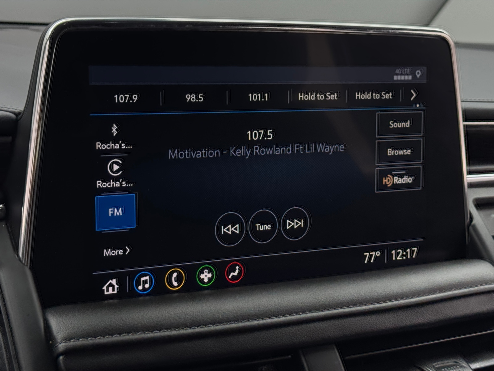 Thumbnail: 2021 Chevrolet Tahoe - 3