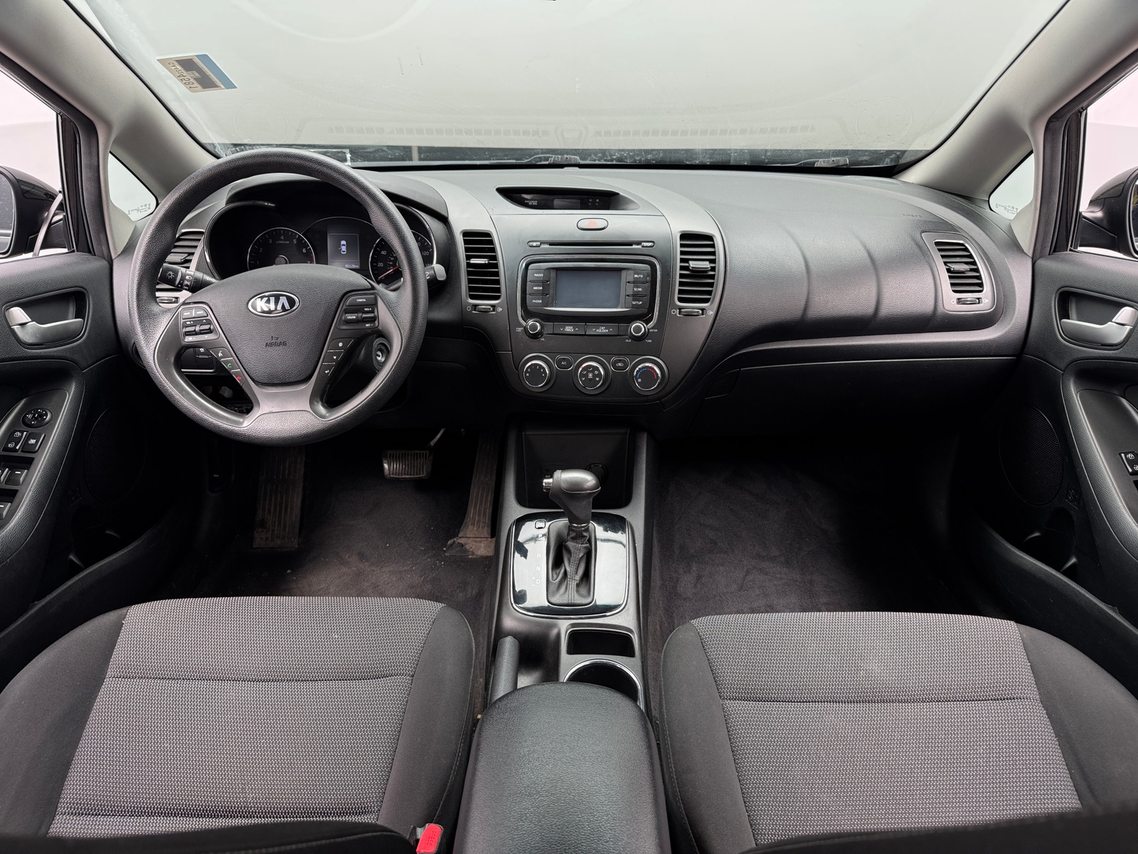 Thumbnail: 2018 Kia Forte - 3