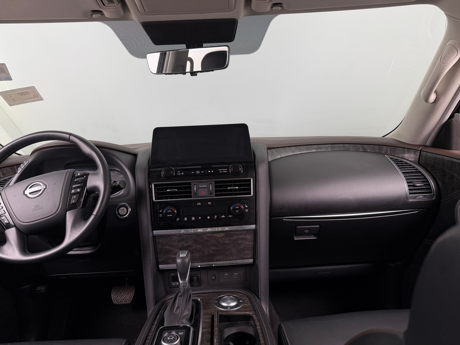 Thumbnail: 2024 Nissan Armada - 2