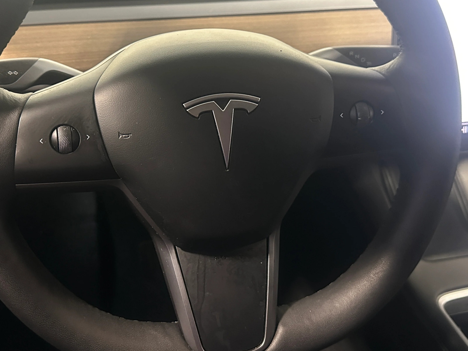 Thumbnail: 2023 Tesla Model Y - 4