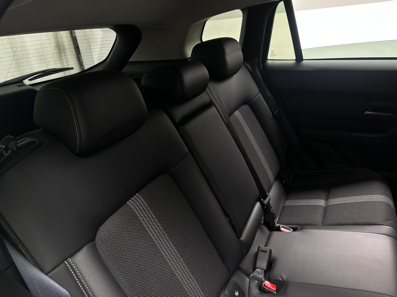 Thumbnail: 2025 Mazda CX-50 - 5