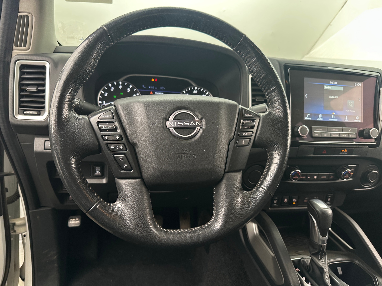 Thumbnail: 2022 Nissan Frontier - 5