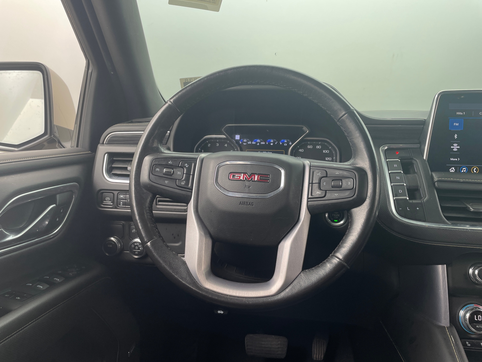 Thumbnail: 2021 GMC Yukon XL - 4