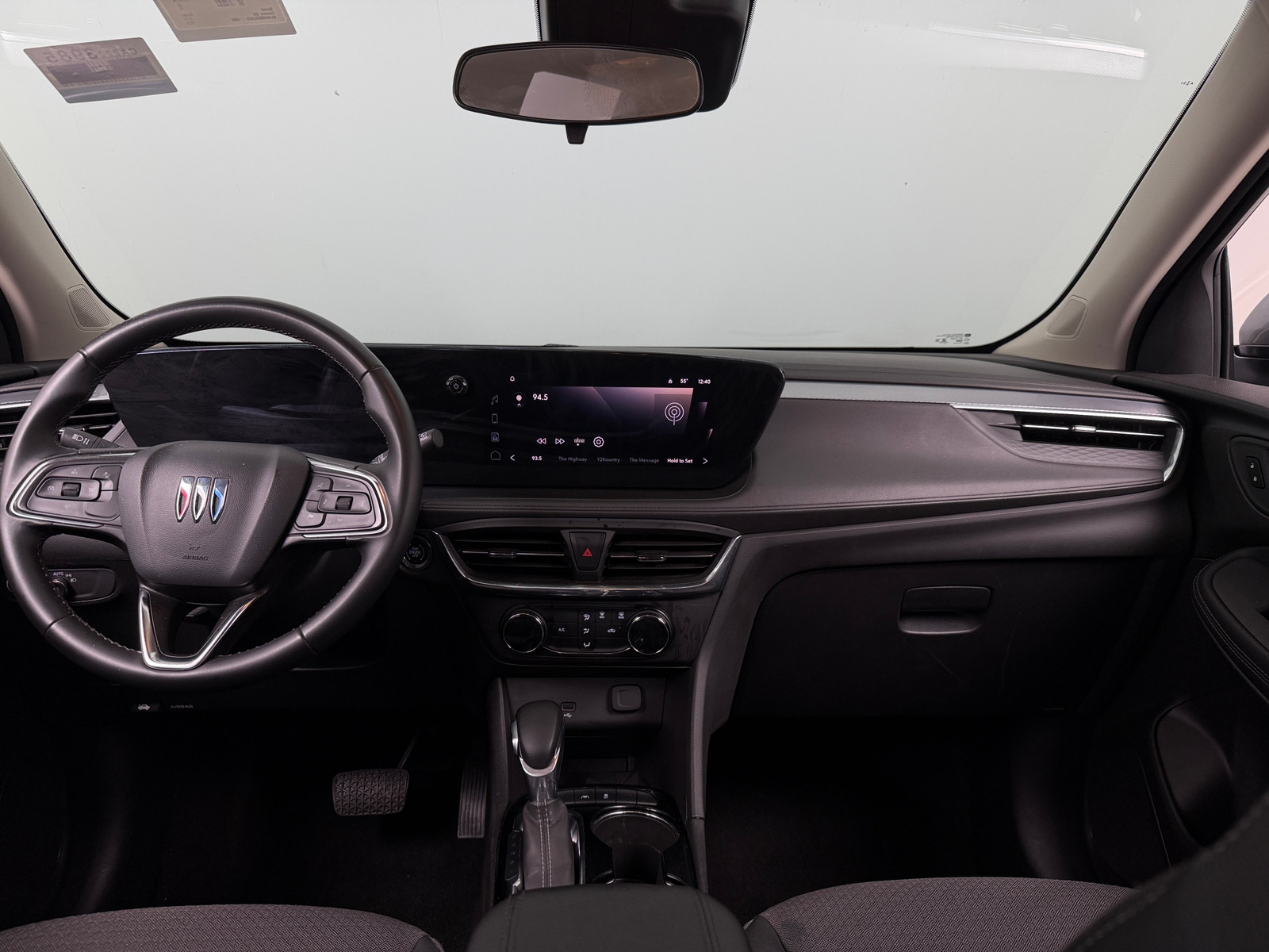 Thumbnail: 2025 Buick Encore GX - 3
